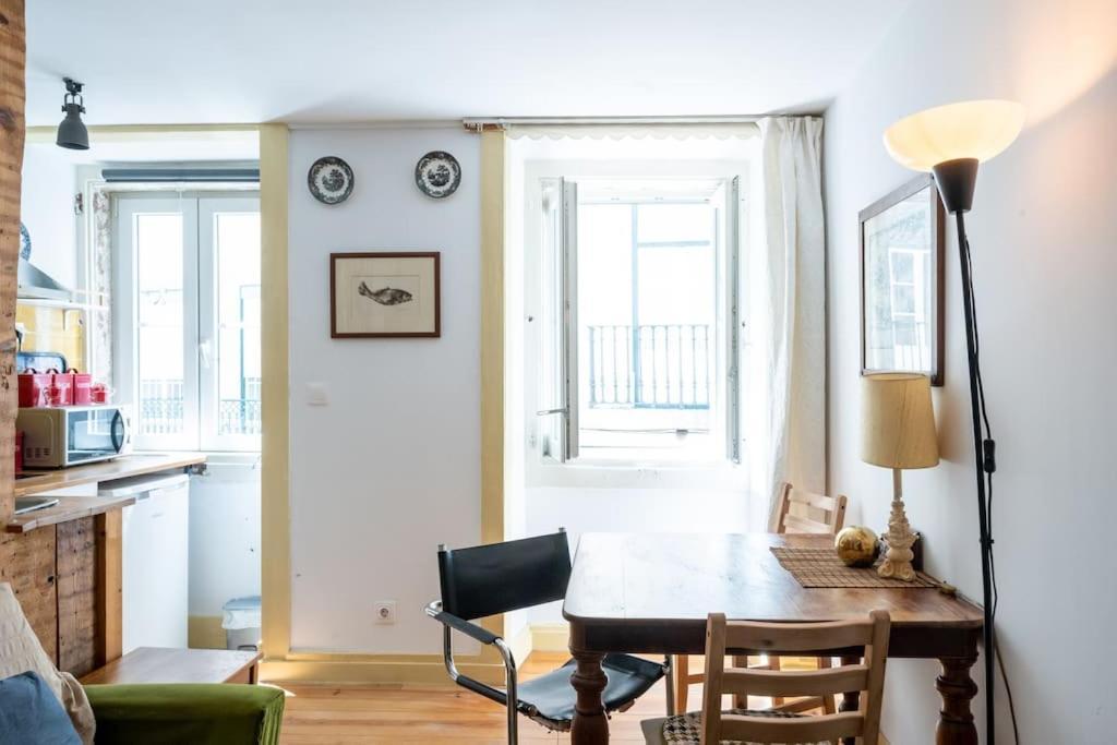 Lx Townhouse Ideal For Big Groups Prime Location Trendy Street * Lisbon