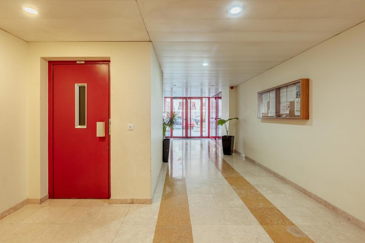 Elegant 3 Bedroom - Centre - Garage - Metro * Lisbon