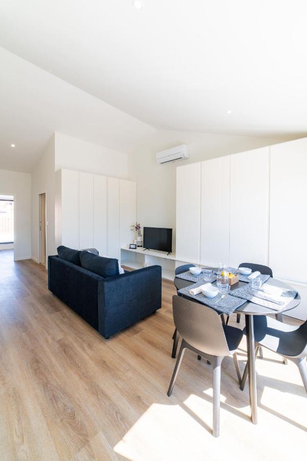 Apartment Lusiadas 53 5 D - Beautiful River View Lisbon