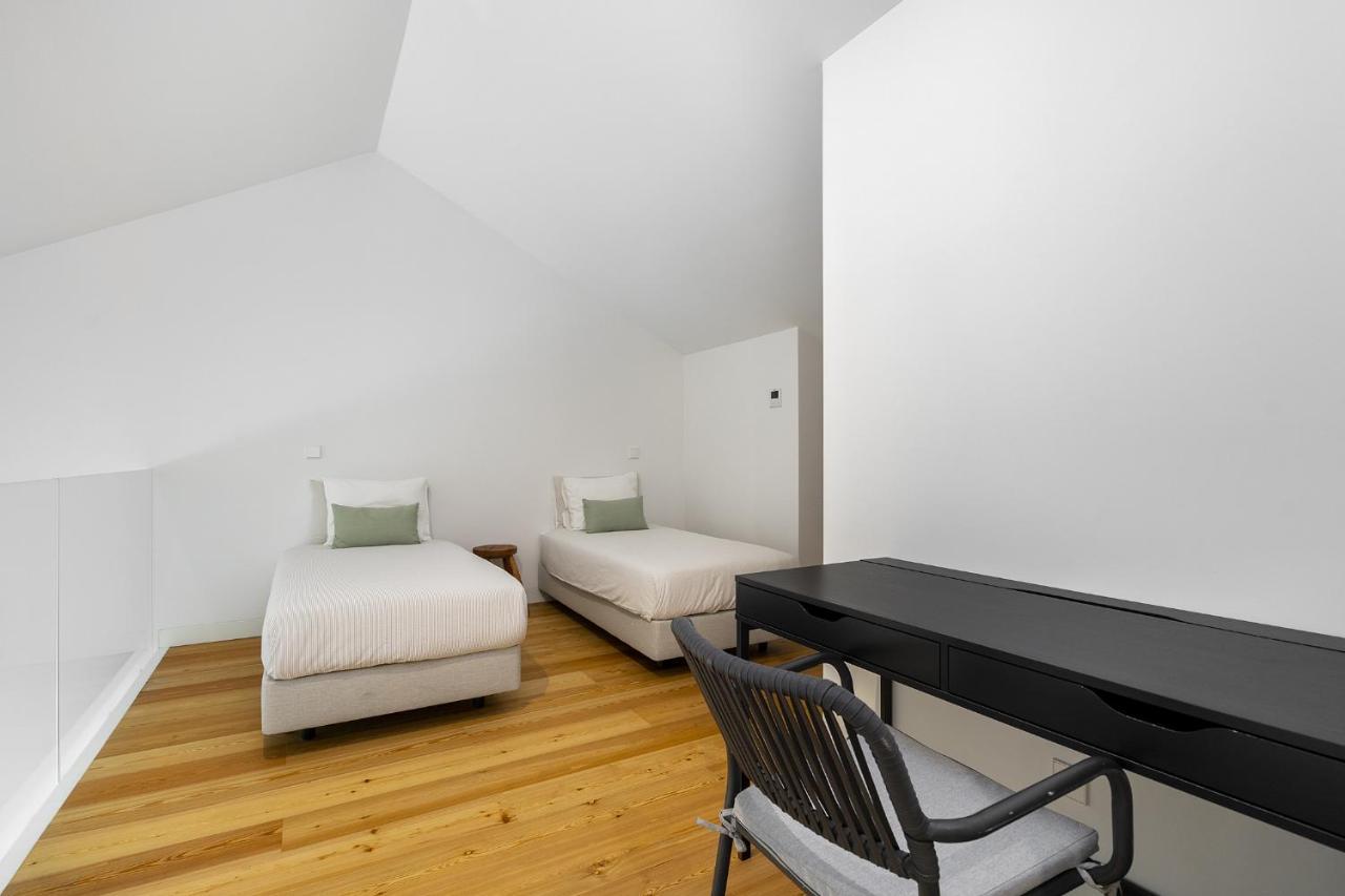 Whome View Penthouse Luxurious Living In With Ac & Elevator Apartment Lisbon