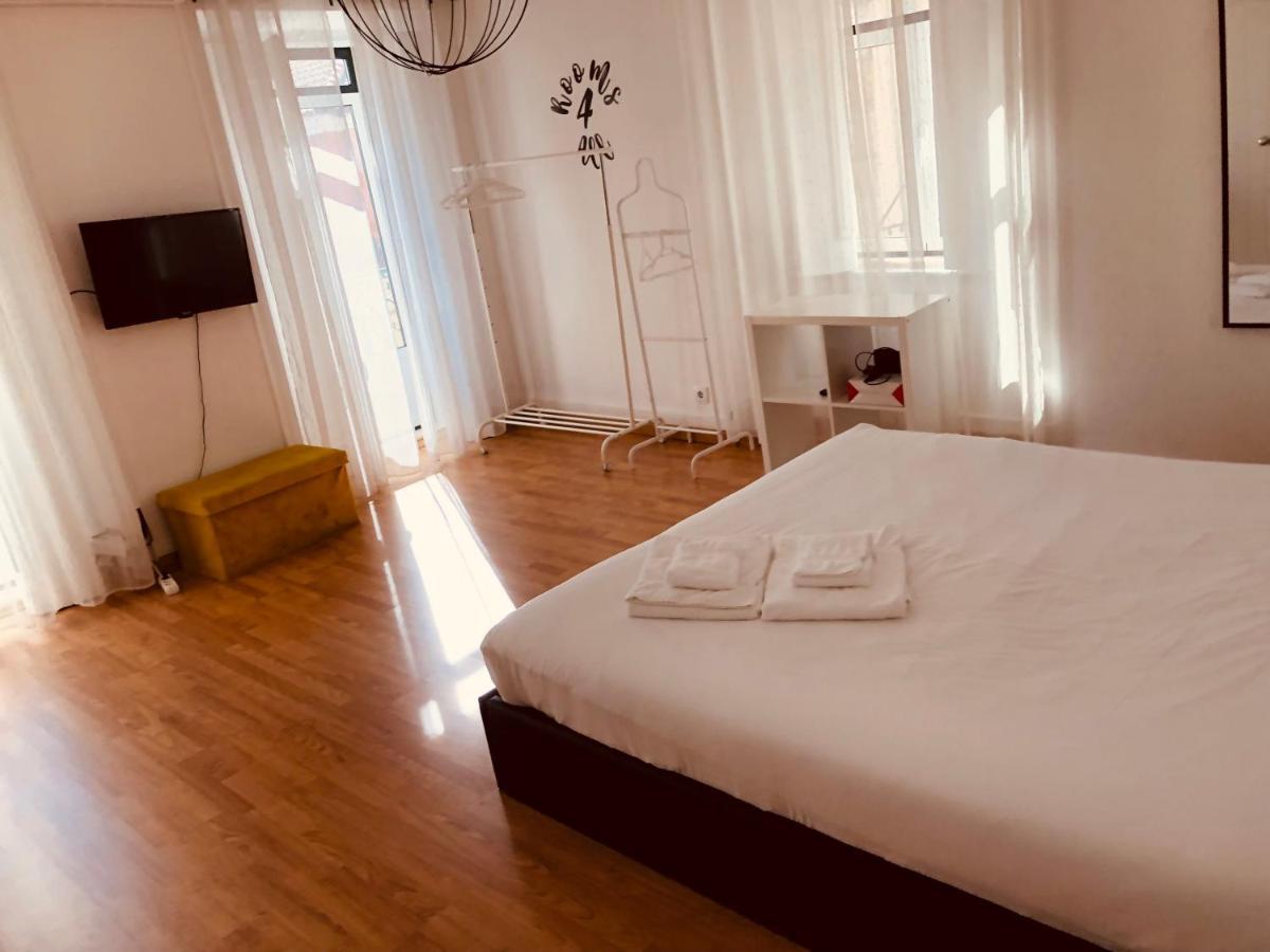 Rooms4all Guest house Lisbon