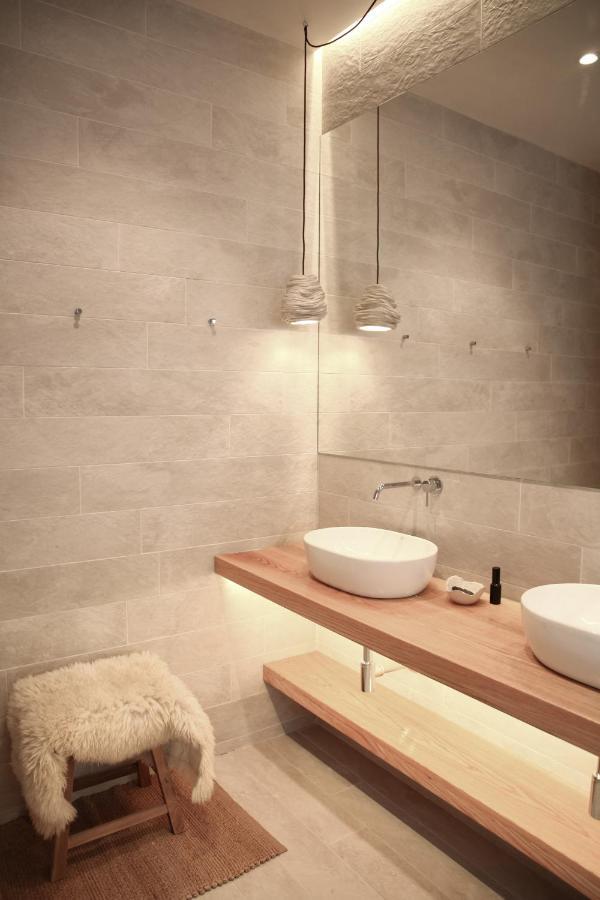 The Slow Apartment