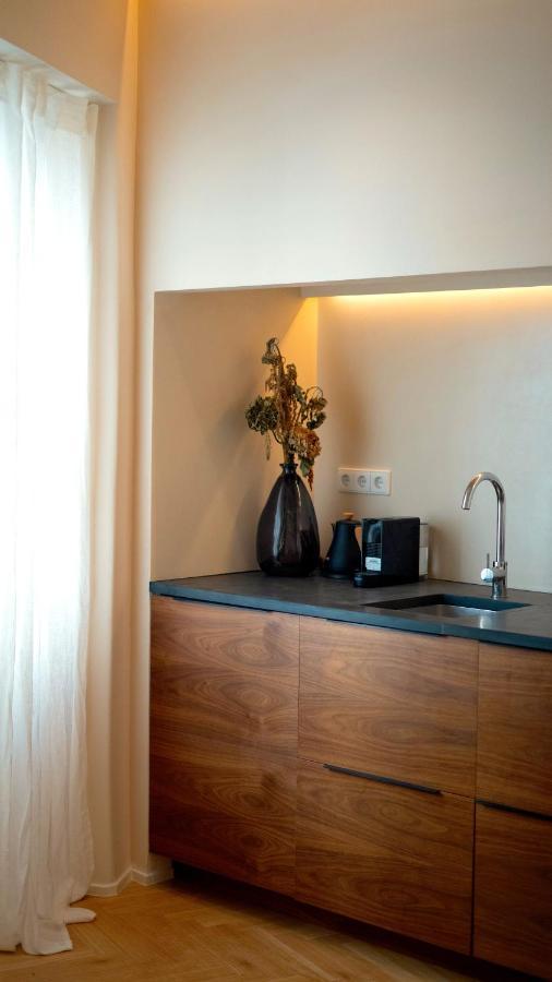 Apartment The Slow *