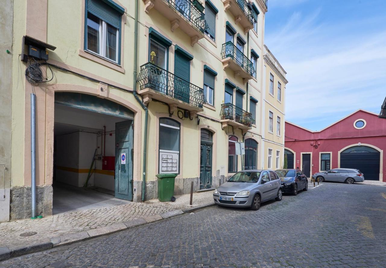 Bright W Balcony, Ac, Parking, By Timecooler Lisbon