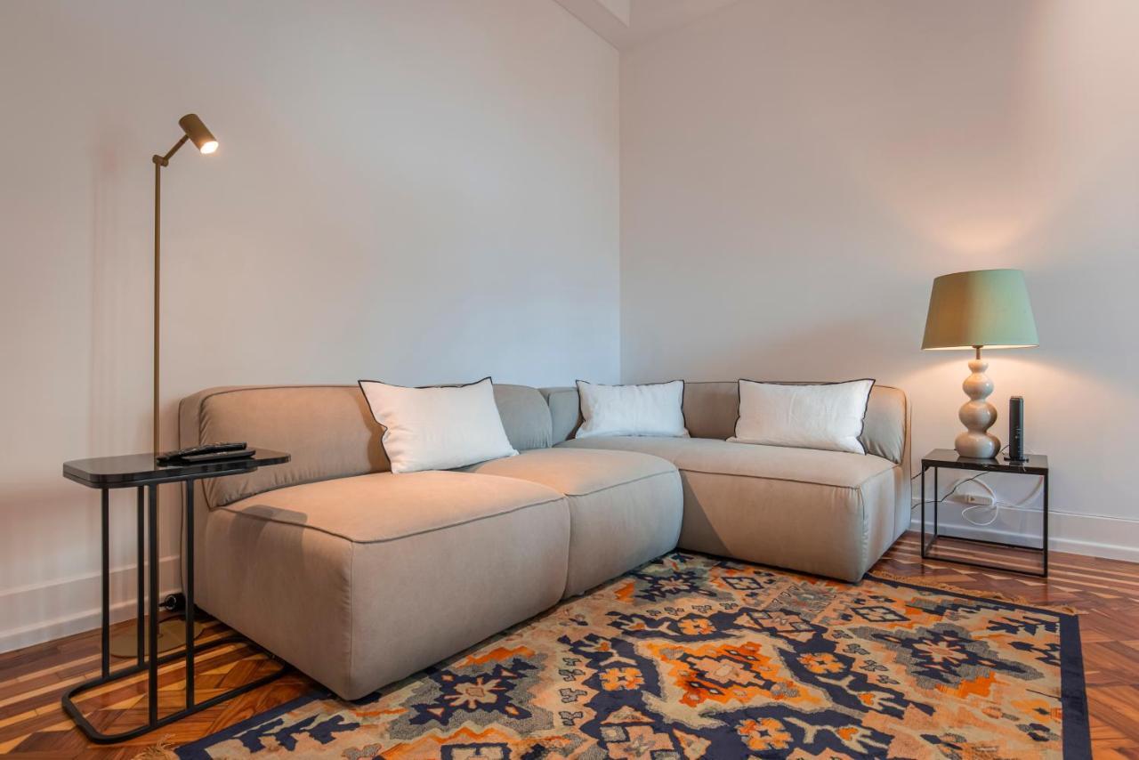 Magnificent 4bdr In By Lovelystay Lisbon