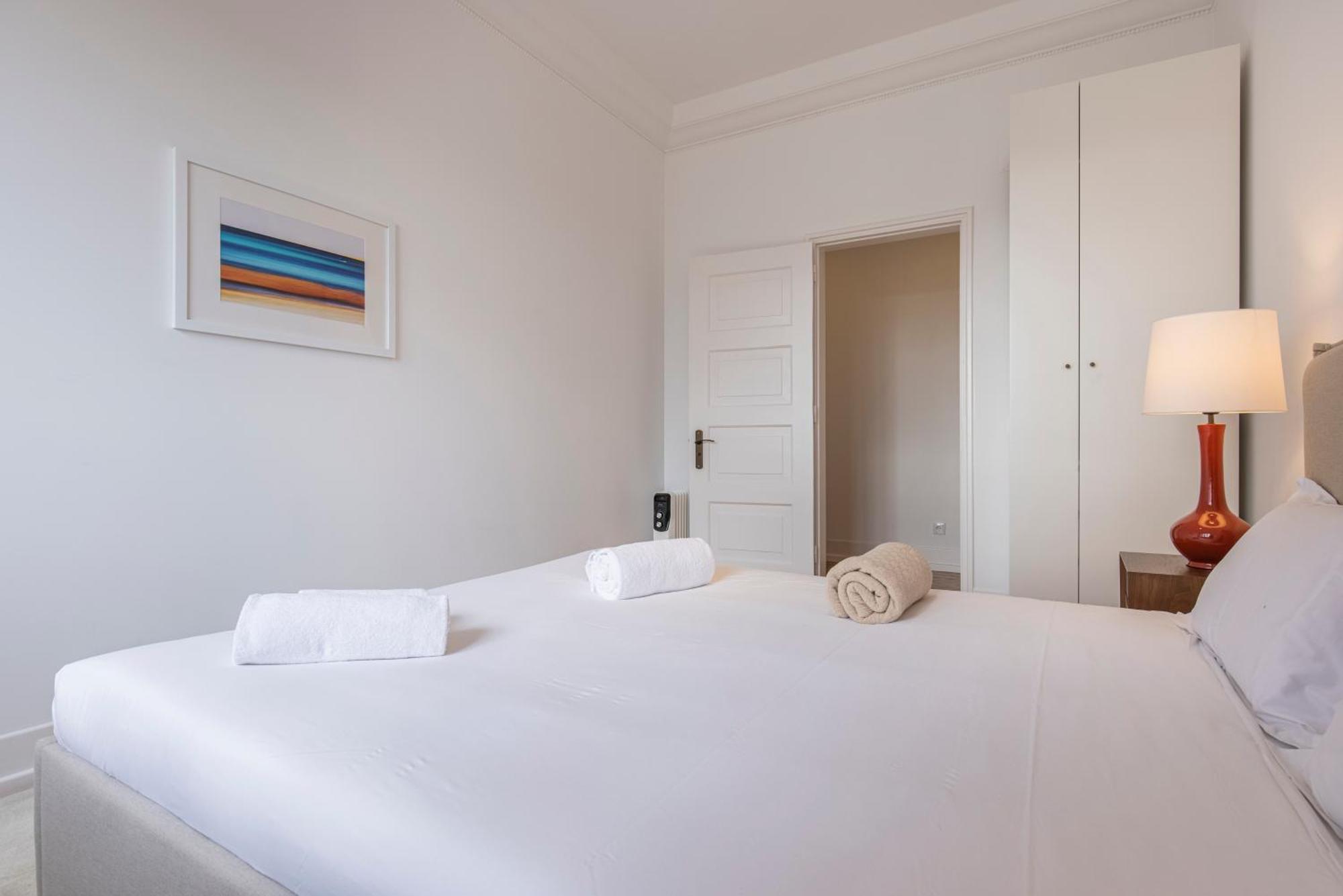 Magnificent 4bdr In By Lovelystay * Lisbon
