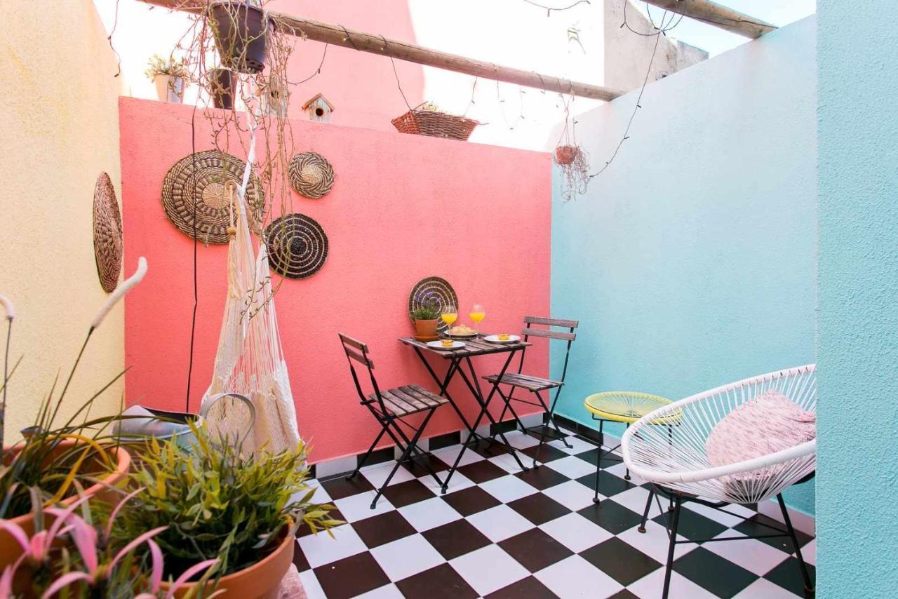 Charming With Terrace St Amaro Lisbon
