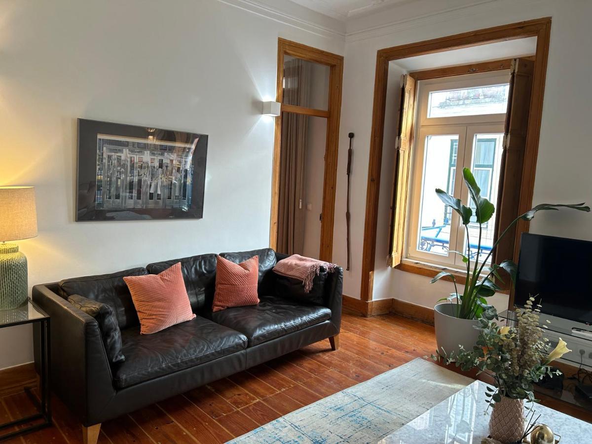 Bairro Alto Apartment *