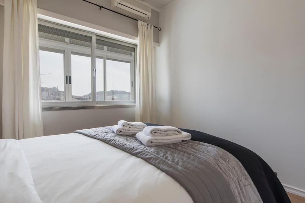 Apartment - Castle View Balcony Lisbon