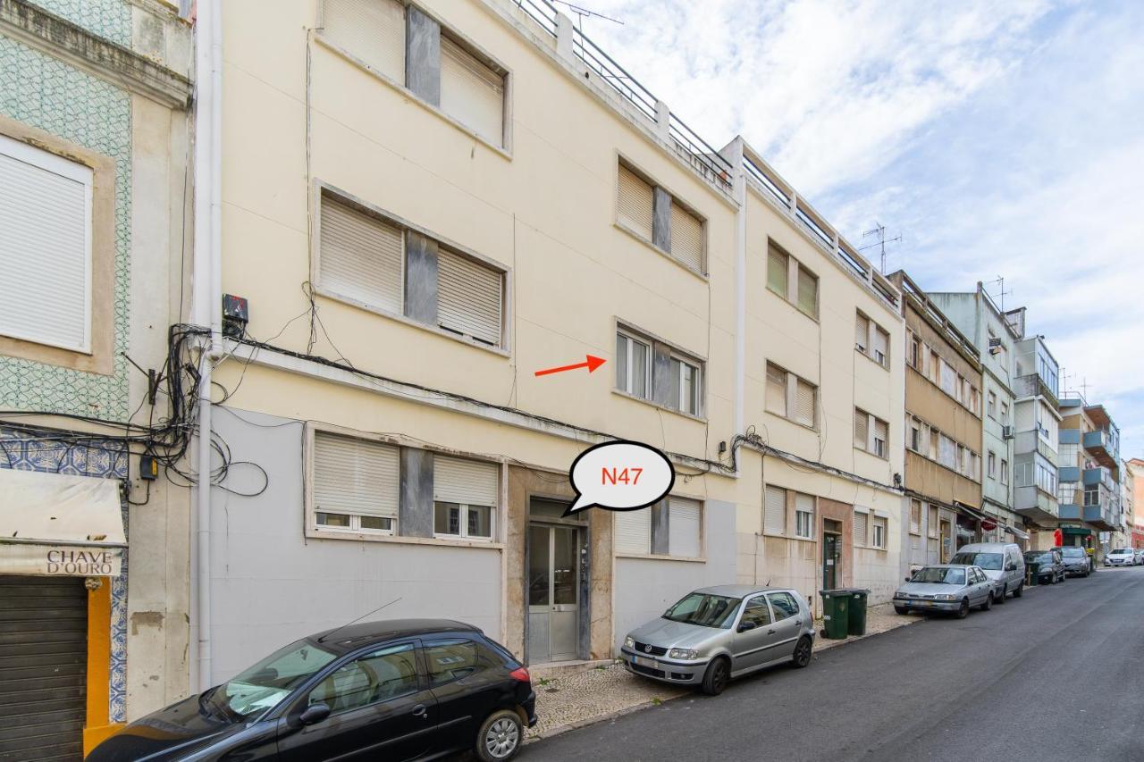 Apartment Renew Yourself At An Unvarnished Hideaway Lisbon