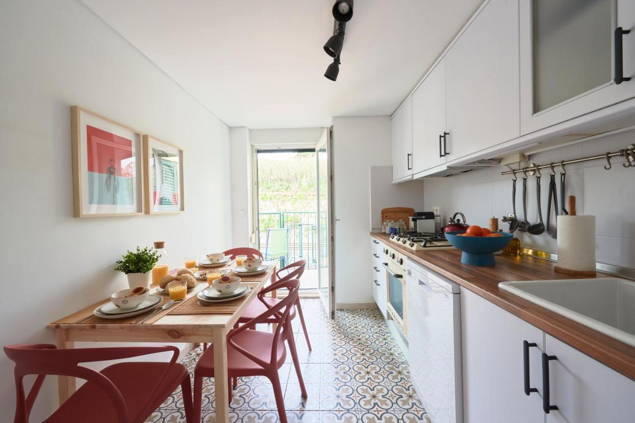 Bright W Balcony, Ac, Parking, By Timecooler Apartment Lisbon