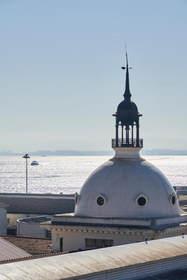 Five Stars 8 Building Lisbon