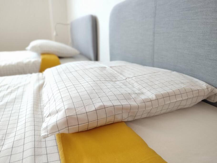 Near Airport & Citycenter Free Parking * Lisbon