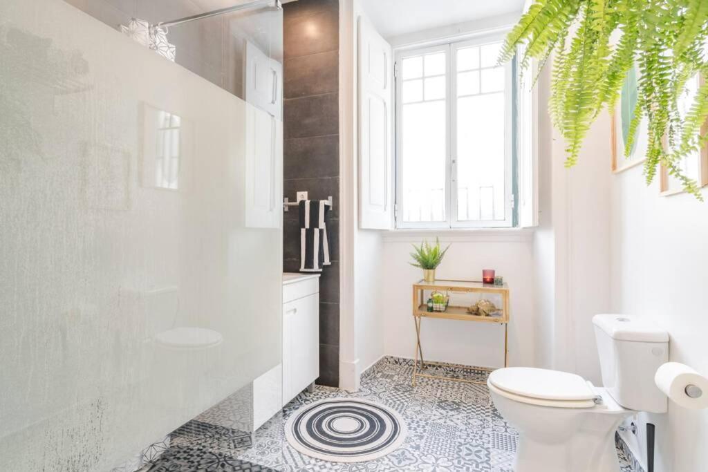 Graca 3br With Terrace By Host For Us Lisbon