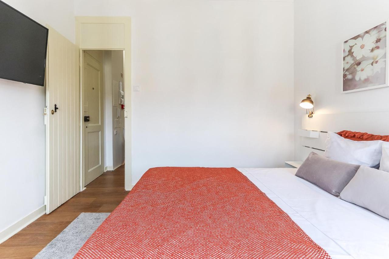 Portucale ! Stylish Campo Ourique Apartment