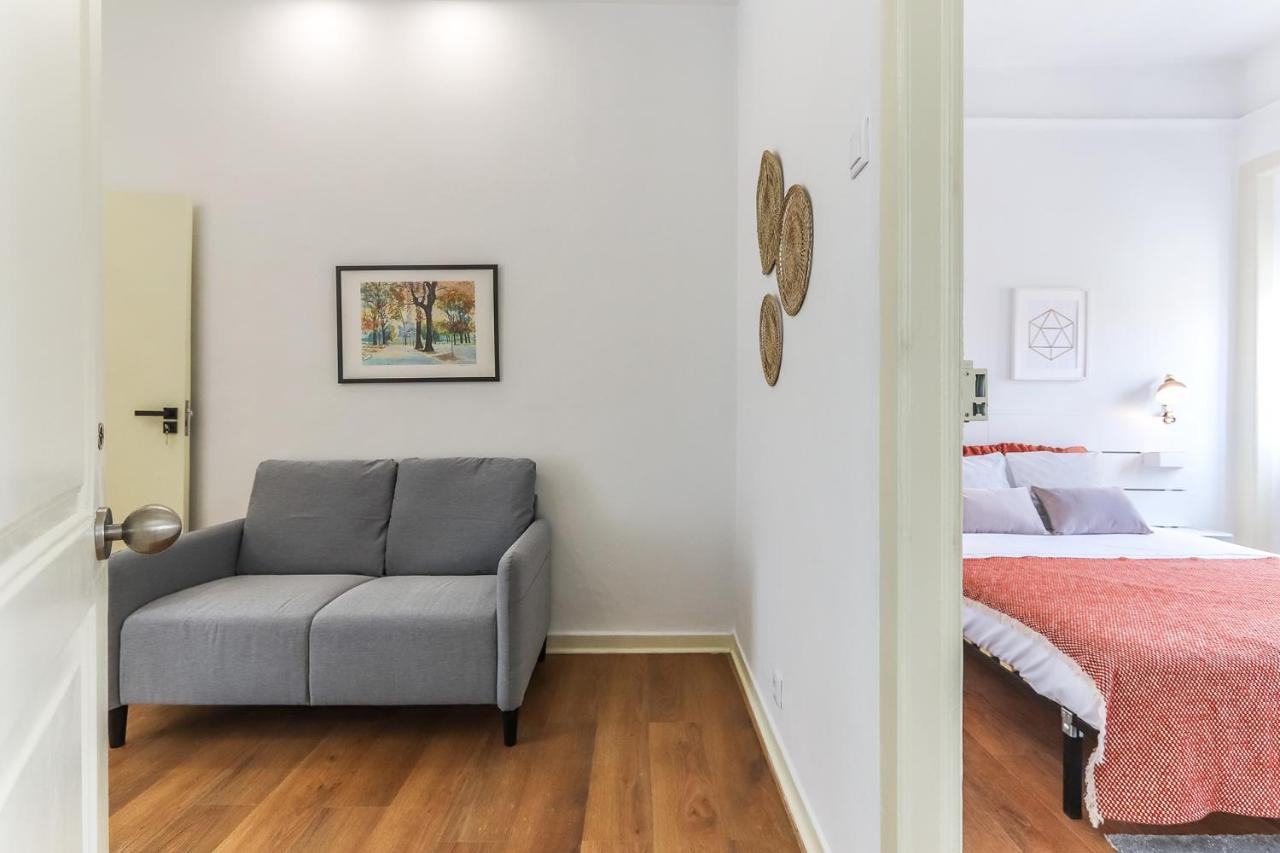 Apartment Portucale ! Stylish Campo Ourique *