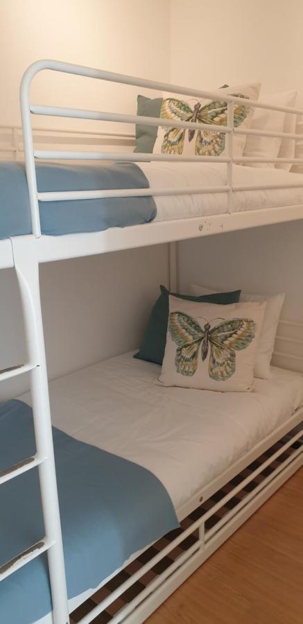 Apartment 5min Walk From Subway Station & Free Parking *