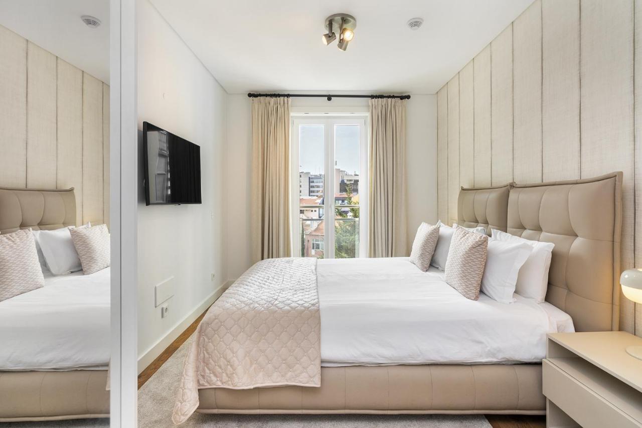 Apartment Whome Urban Retreat: Downtown Luxury, Parking, Ac & Elevator Lisbon