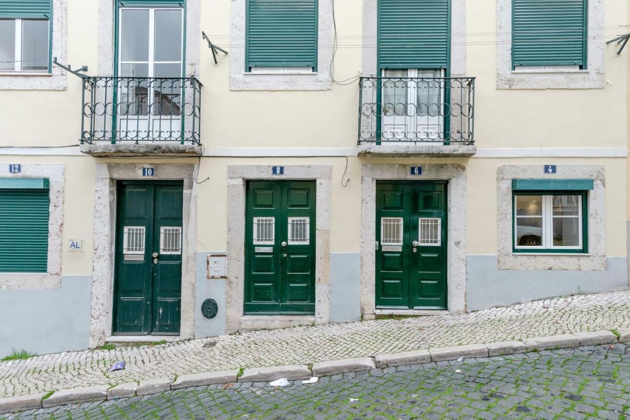 - No Principe Real Apartment