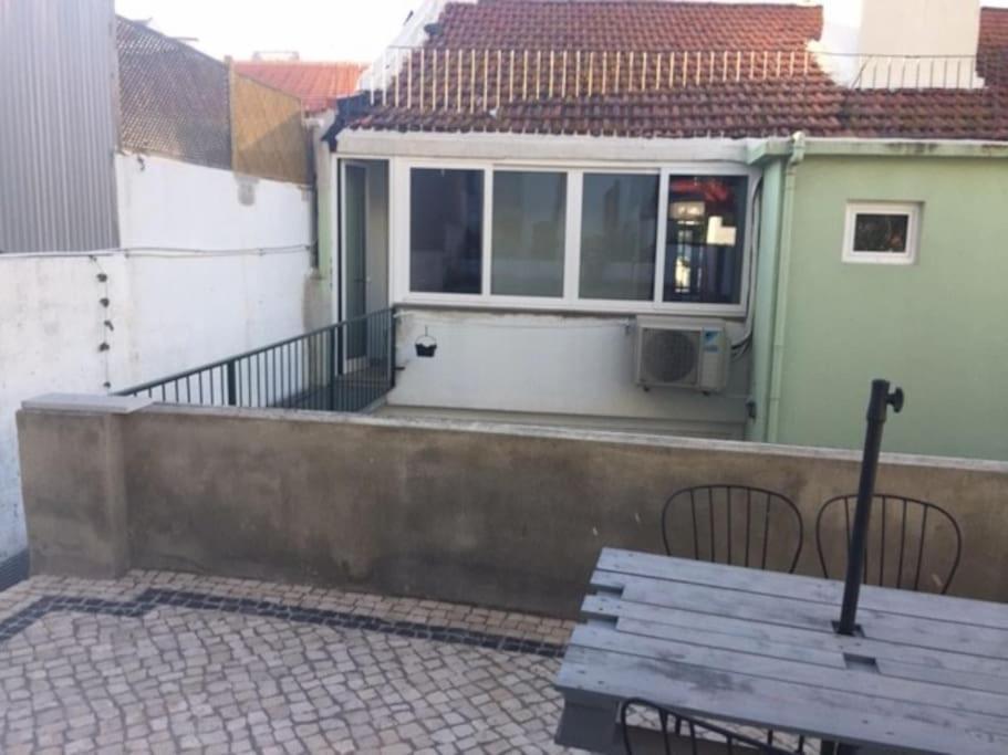 Apartment New Flat & Terrace Garden Monte Da Graca Lisbon