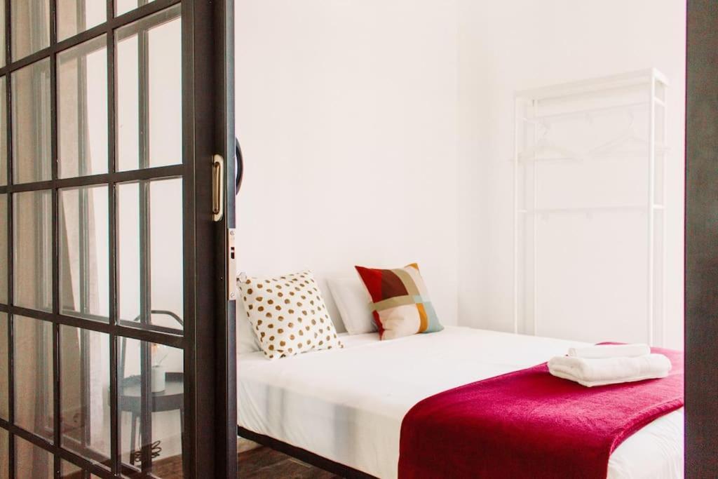 New Flat & Terrace Garden Monte Da Graca Lisbon