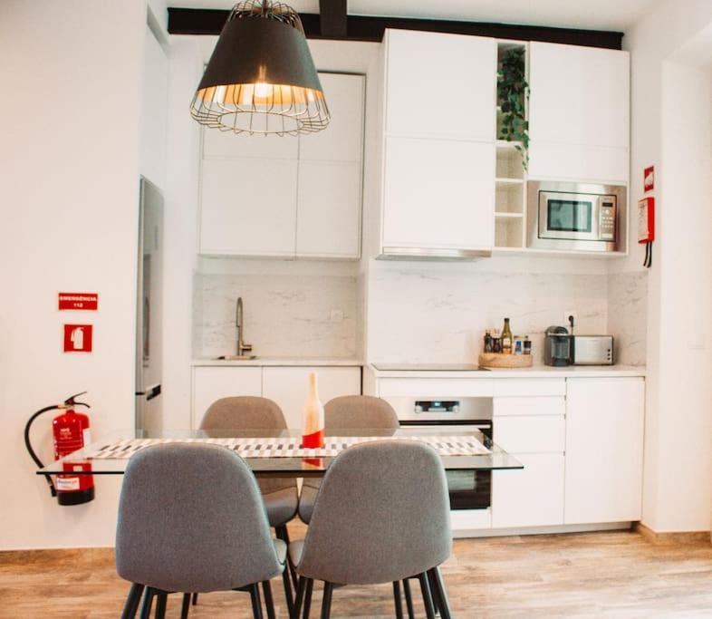 Apartment New Flat & Terrace Garden Monte Da Graca *