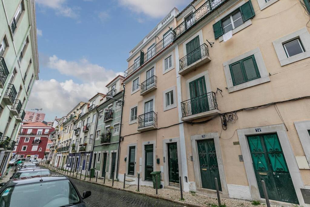 Apartment High On Lisbon
