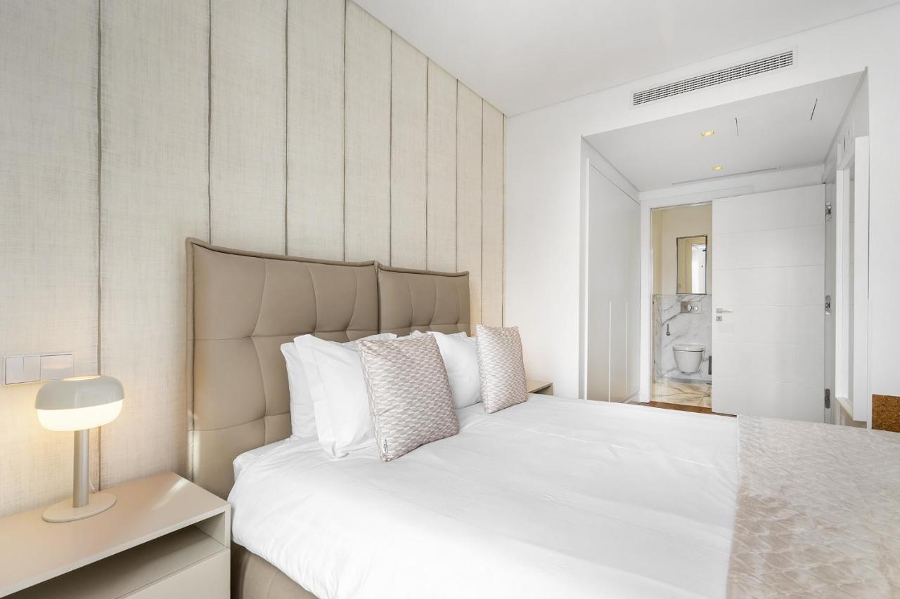 Whome Urban Retreat: Downtown Luxury, Parking, Ac & Elevator Apartment Lisbon
