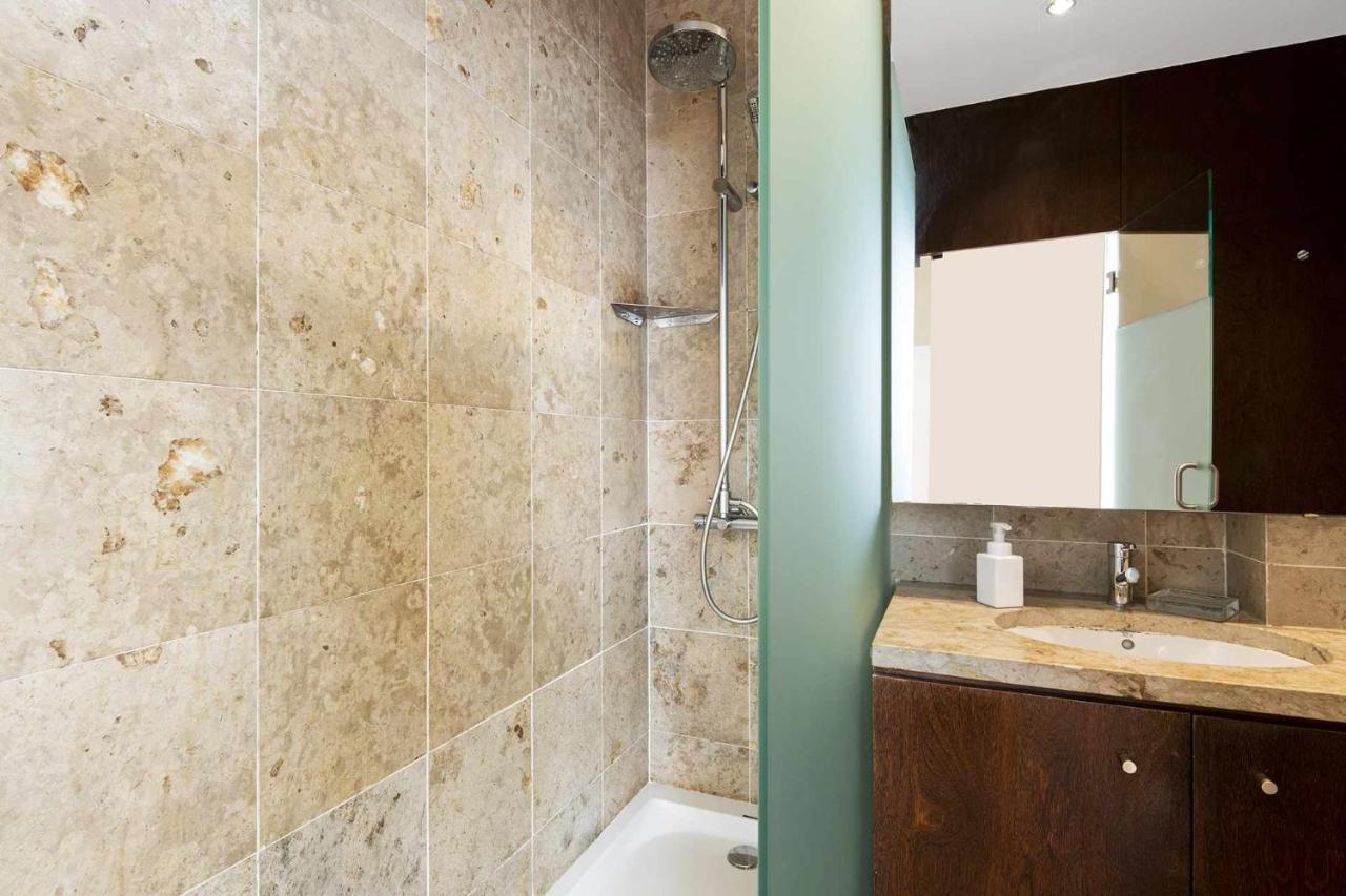 Apartment Italian Design In Principe Real