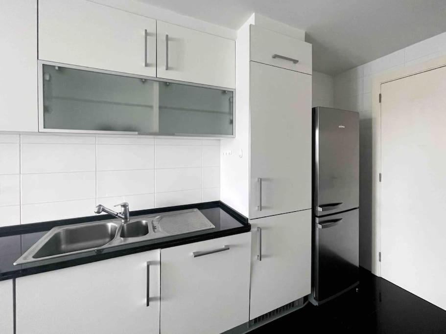 Airport Expo Apartment Lisbon