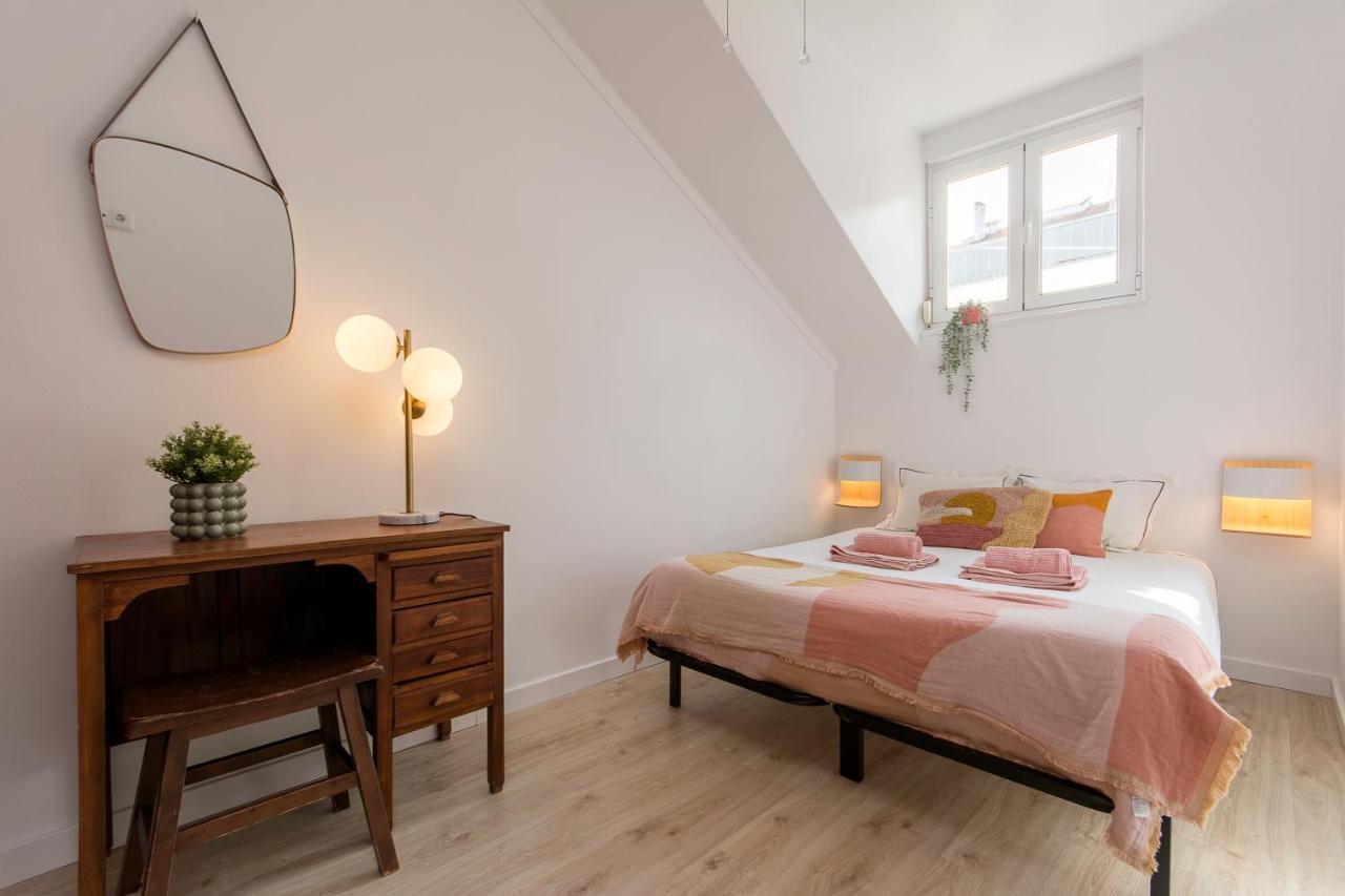 New Bright And Cozy In Graca * Lisbon
