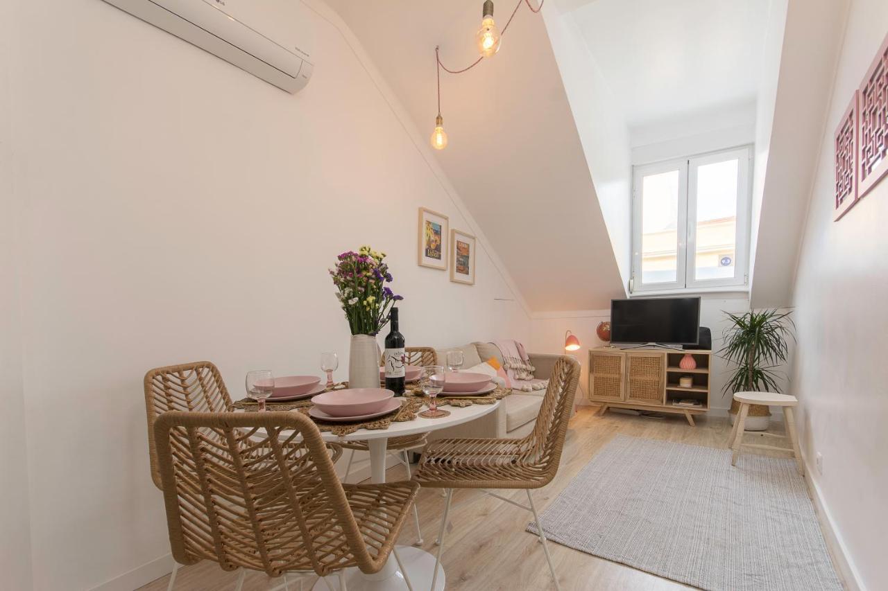 New Bright And Cozy In Graca Apartment
