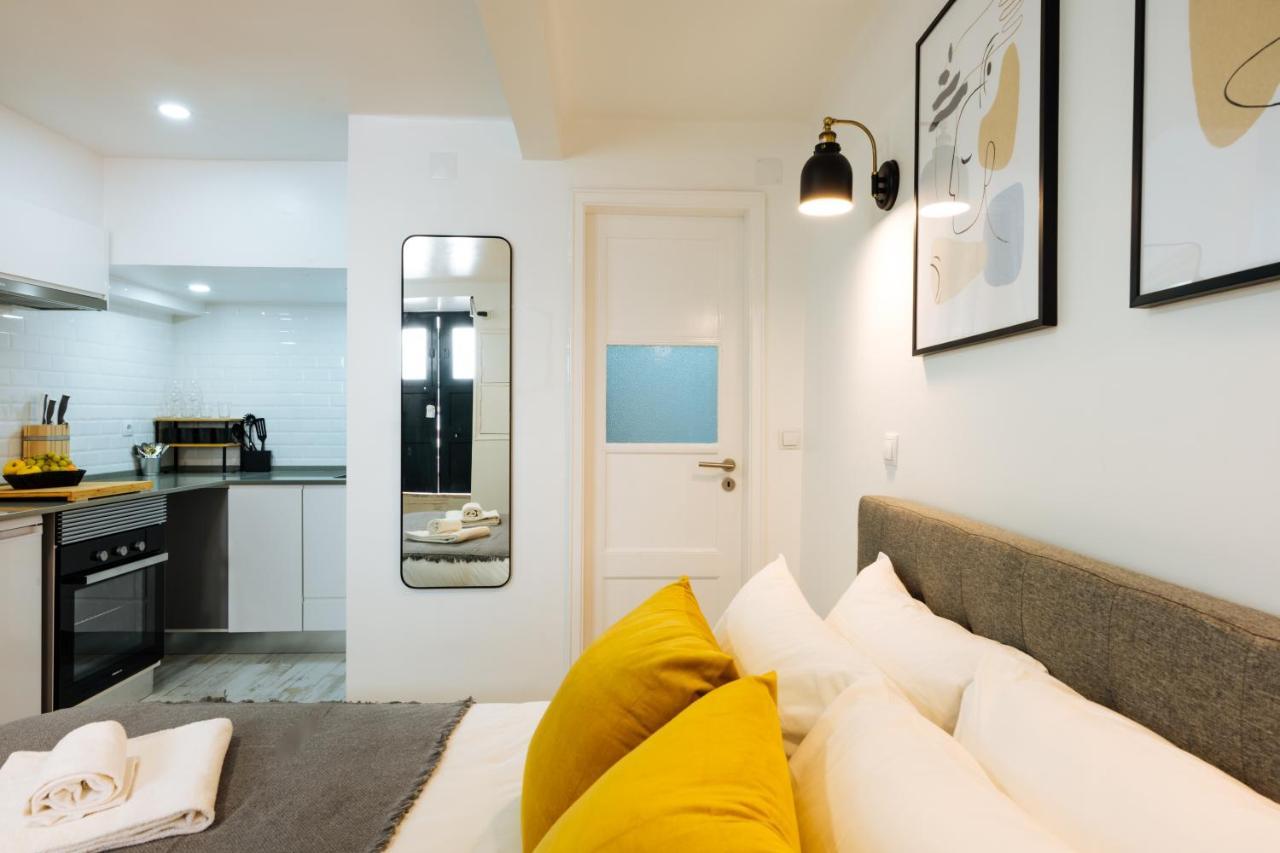 Apartment Cozy & Small In The Center Lisbon