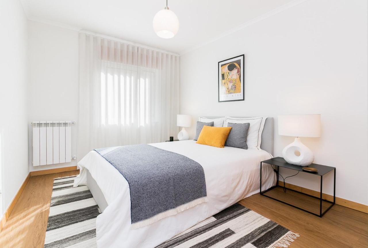 Premium Flat In Upscale Area, Balcony, Parking Apartment *