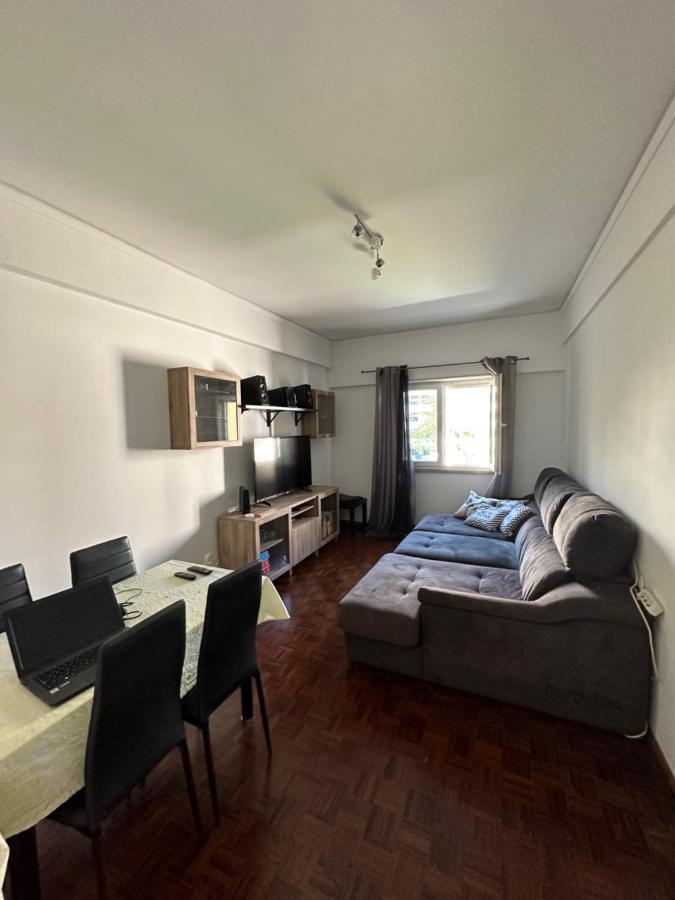 Quarto em Acomodações Particulares Benfica *