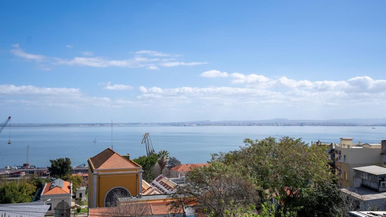 Graca River View * Lisbon