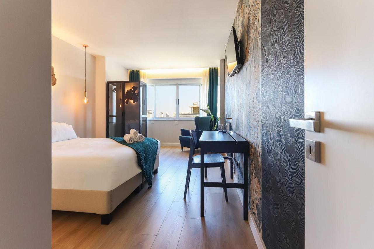 Airport Earth By Homing Guest house Lisbon