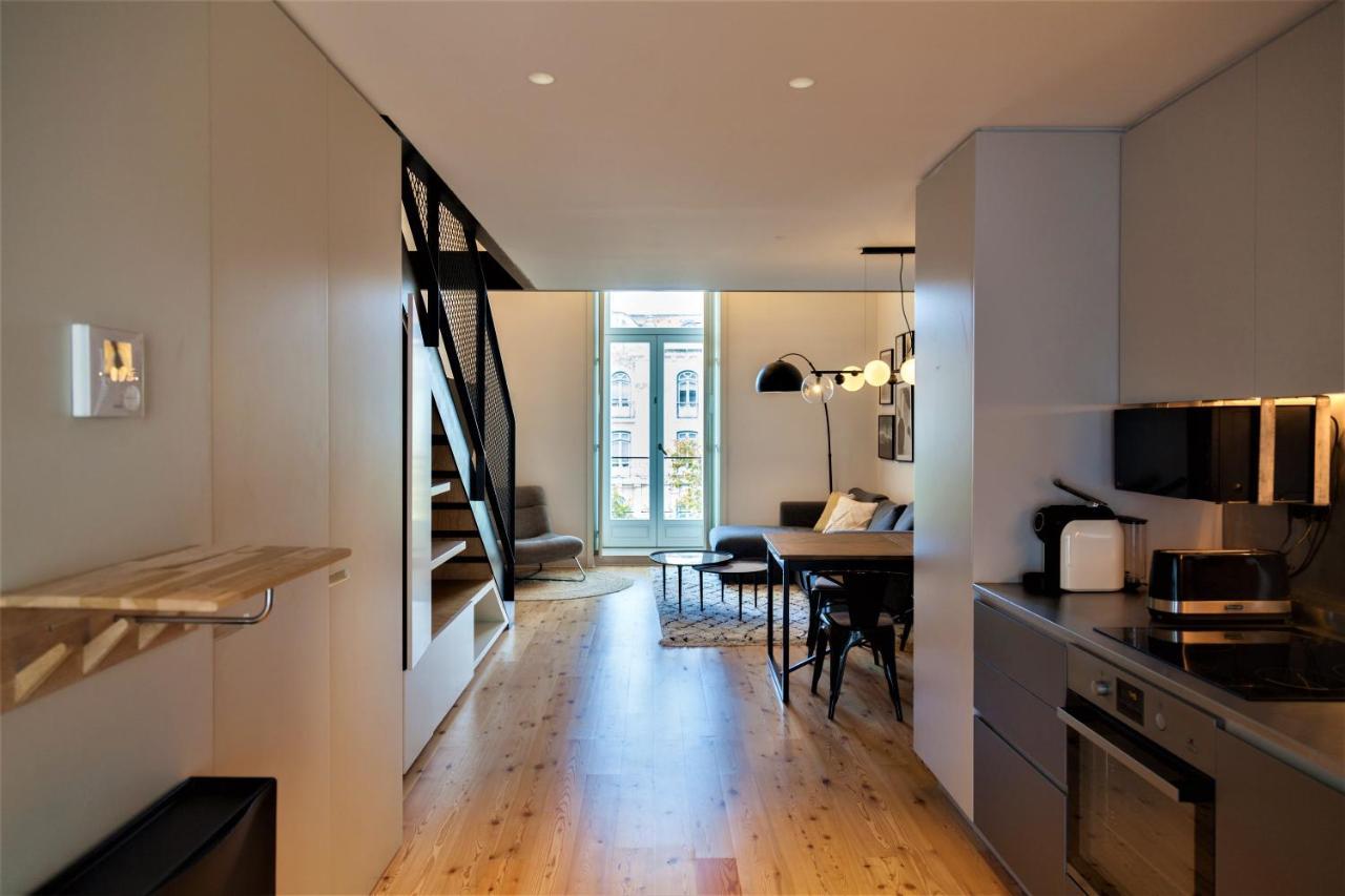 Flh Intendente Modern Mezzanine With Balcony