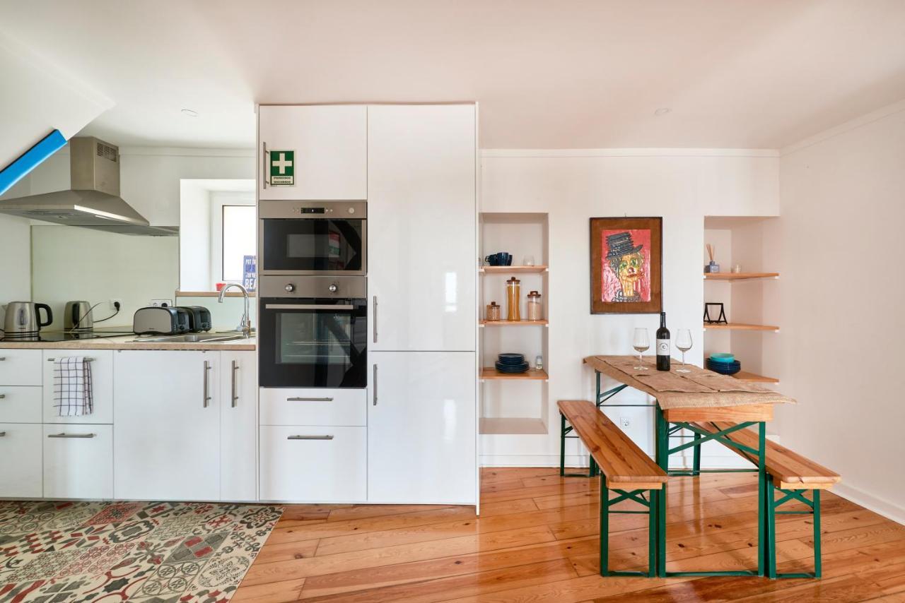 Apartment Cozy Flat In Santa Apolonia