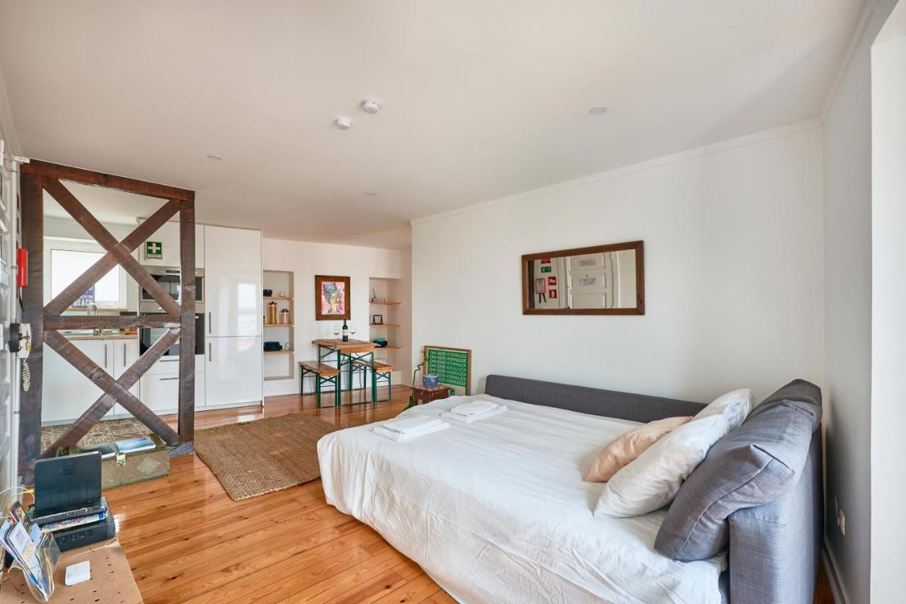Cozy Flat In Santa Apolonia *