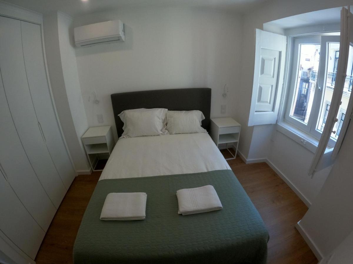Lisbon, Renovated T2 Near Rossio Apartment Lisbon