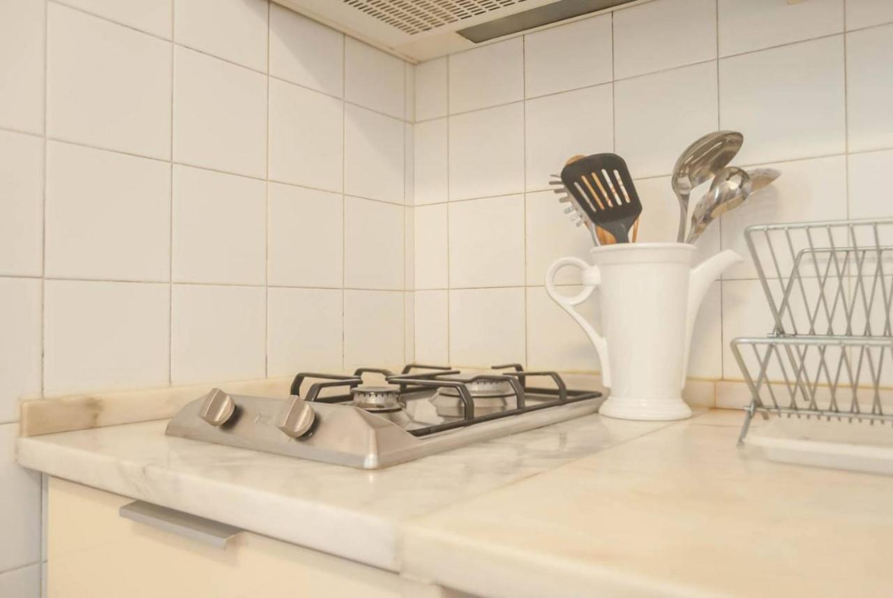 Cozy Two Bedroom In Santa Marinha * Lisbon