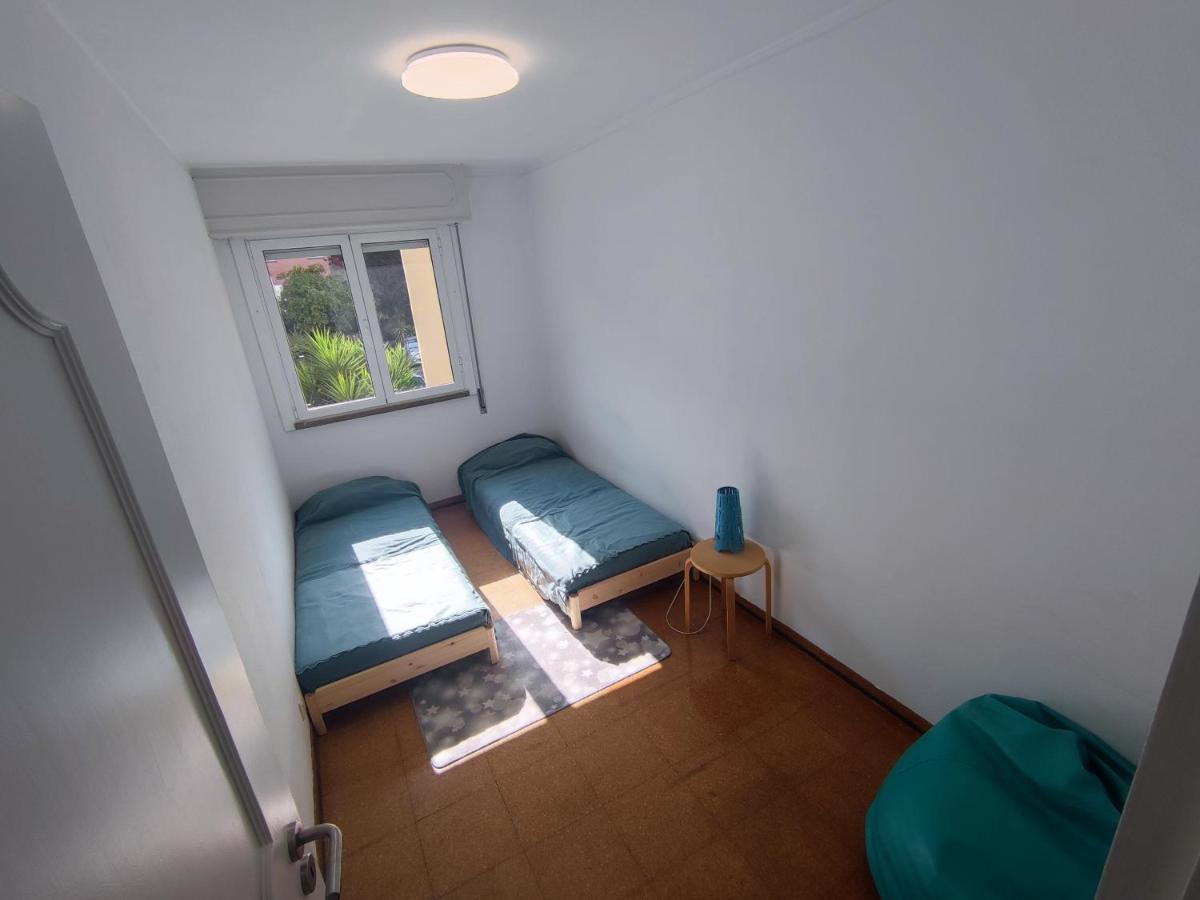 Aconchegante T3 Em Telheiras Lisbon