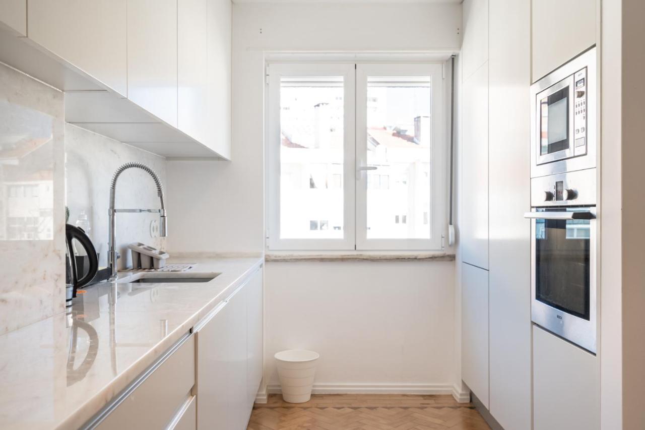 Apartment Akicity Benfica Stone Lisbon