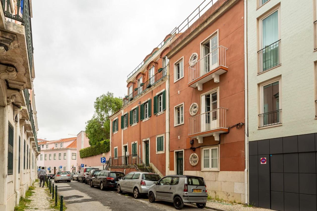 Lapa 3bdr Duplex W/ Balcony By Lovelystay Apartment