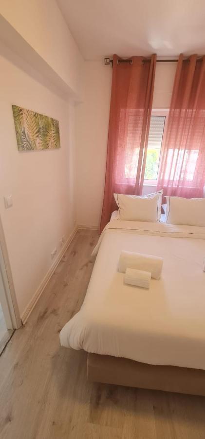 Apartment S.soares Olivais Lisbon