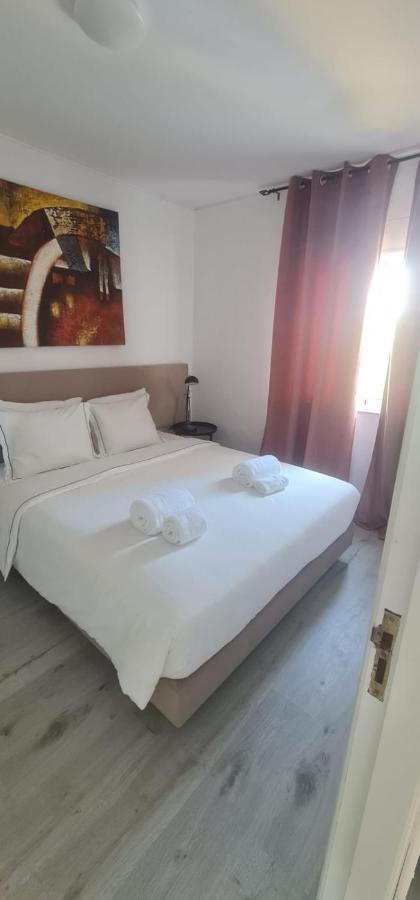 Apartment S.soares Olivais Lisbon