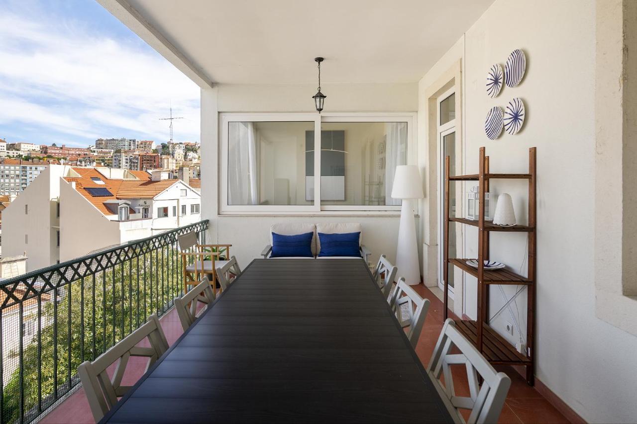 Whome Luxury Penthouse: Designer Decor & Epic Views Apartment *