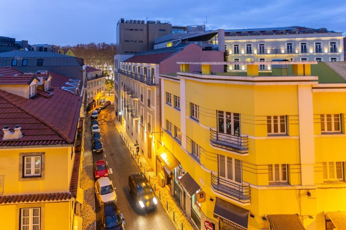 Apartment Bright 2 Bedroom 100m From Av. Liberdade *