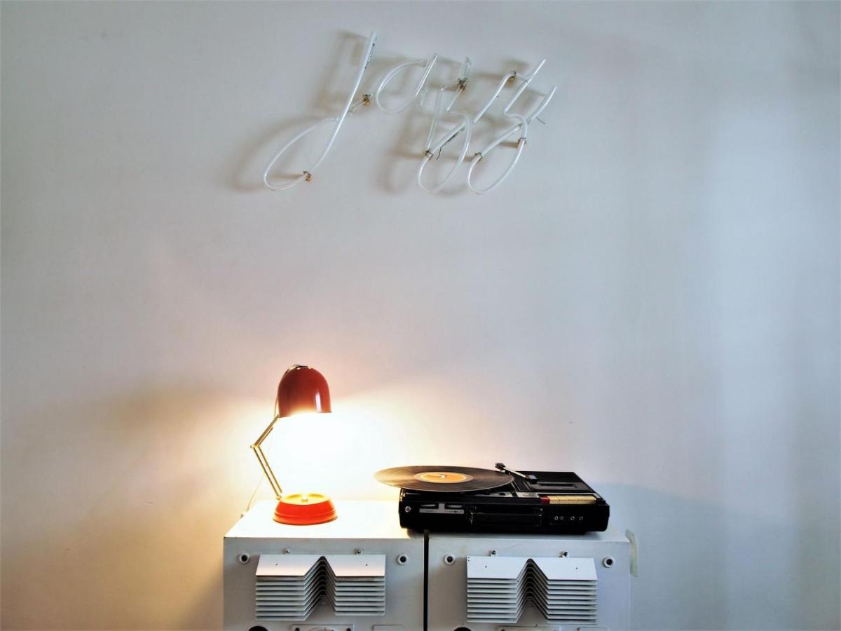 Albergue Living Lounge *